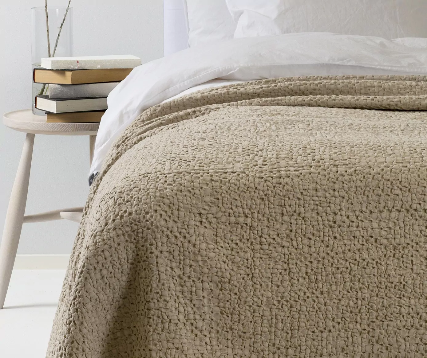 Beżowa narzuta na łóżko Natural Home Decor Himla